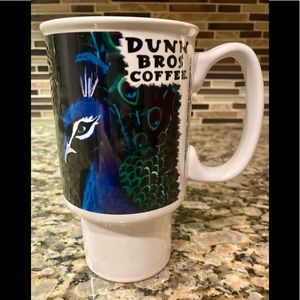 Dunn Brothers 16 oz Ceramic Coffee Mug with Peacock and Silicone lid